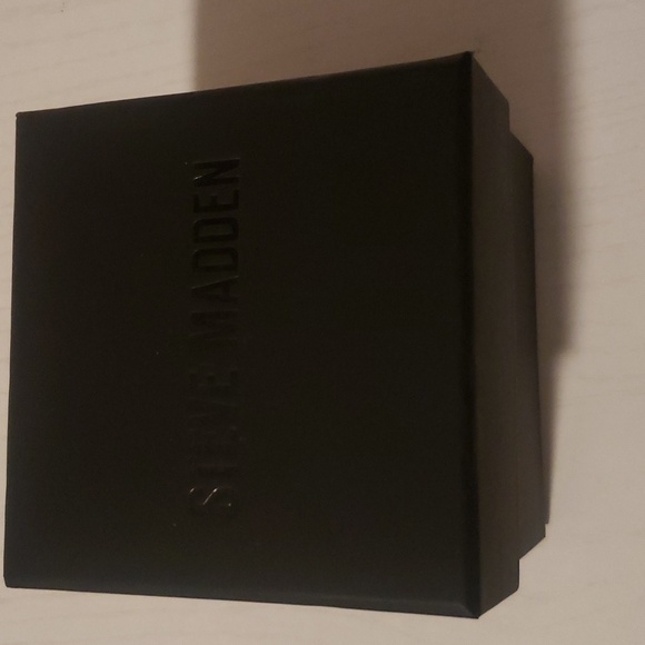 NWT STEVE MADDEN  WATCH - Picture 8 of 8